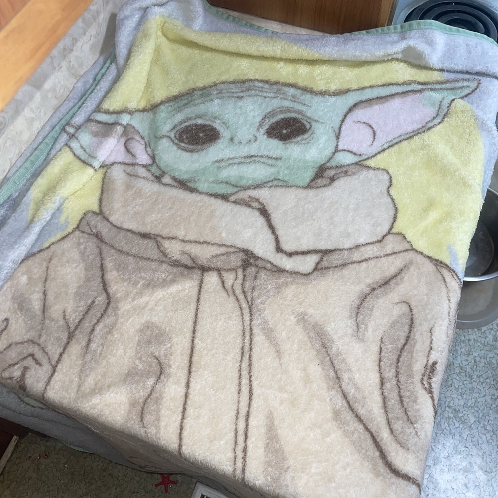 Star Wars Licensed Baby Yoda Child's‎ Blanket